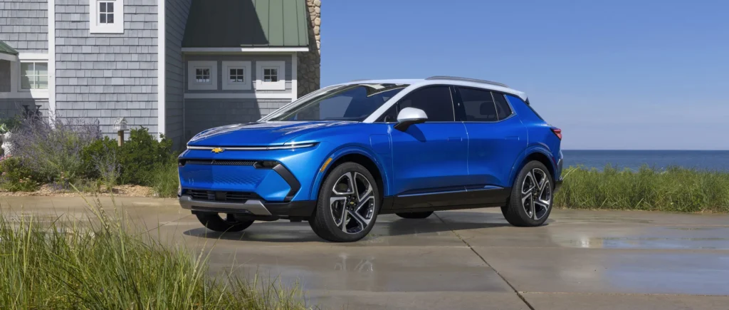 2025 Chevrolet Equinox EV: Revolutionizing Everyday Driving 2 2025 Chevrolet Equinox EV