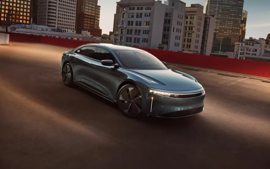 2025 Lucid Air: Redefining the Future of Luxury EVs 2 2025 Lucid Air