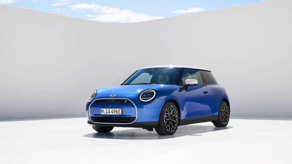 2027 Mini Cooper Electric: Future of Urban Mobility 2 2027 Mini Cooper Electric