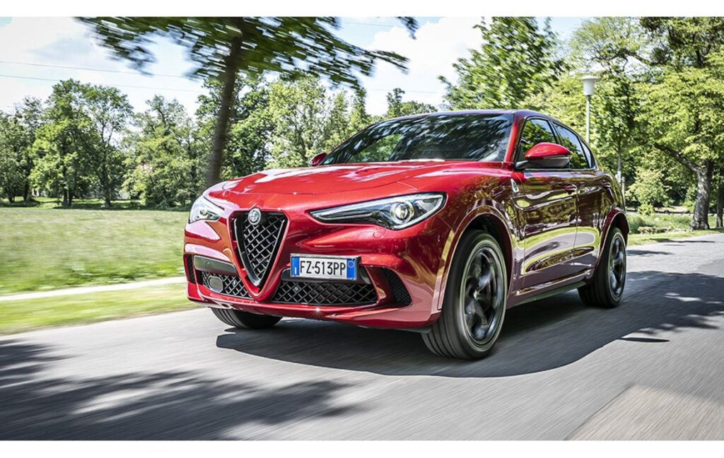 Alfa Romeo Stelvio Quadrifoglio: The Ultimate Performance SUV 3 Alfa Romeo Stelvio Quadrifoglio