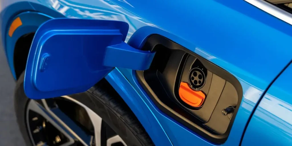 Breaking Down Charging: Chevrolet Equinox EV’s Range and Speed 1 Breaking Down Charging