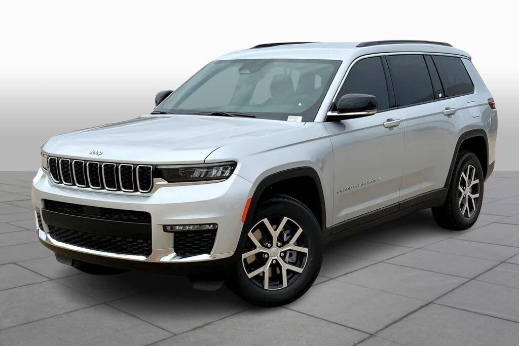 New Jeep Cherokee Hybrid: What to Expect in 2025 2 New Jeep Cherokee