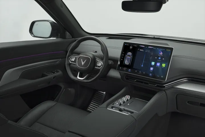 VinFast VF 9 Price Evolution: Luxury Made Affordable 1 VinFast VF 9 Price