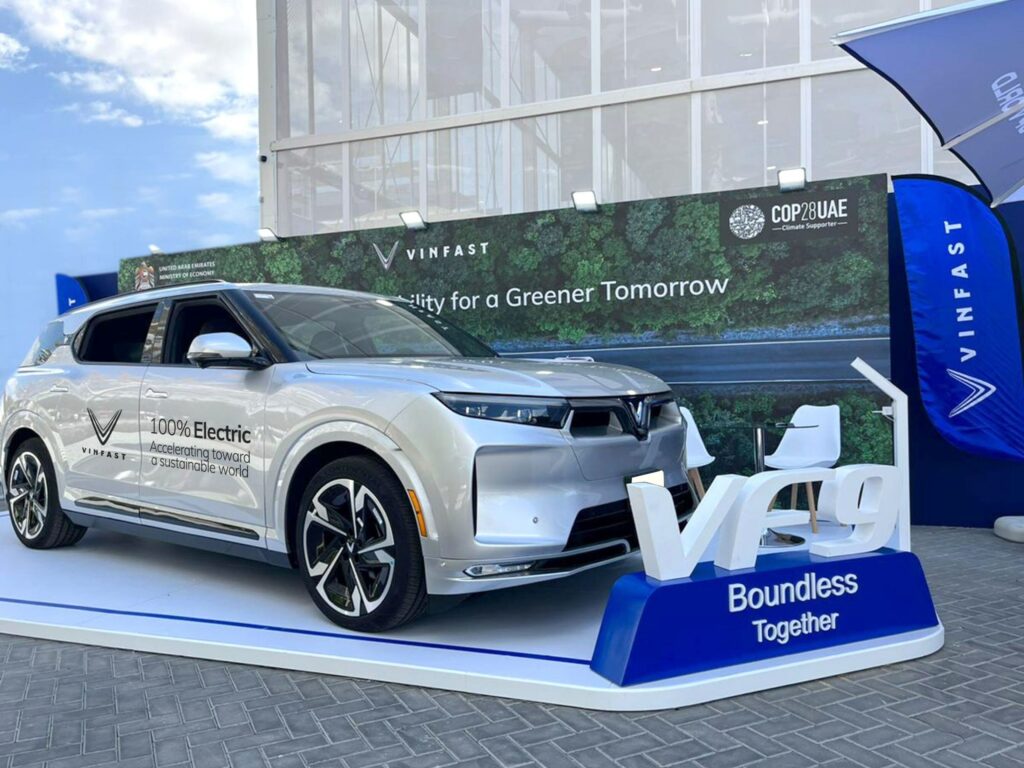 VinFast VF 9: Leading the Way in Eco-Friendly Innovation 2 VinFast VF 9