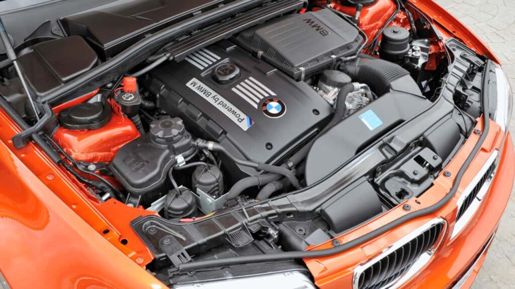 2011 BMW 1M Coupe: A Spicy M-Car Worth Every Penny 1 2011 BMW 1M Coupe