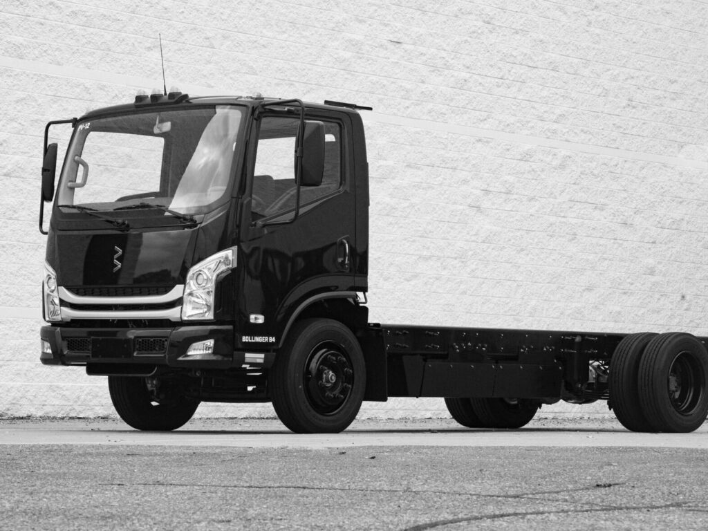 2025 Bollinger Electrifies the Midwest: A New Partnership with Broadway Ford 2 2025 Bollinger Electrifies