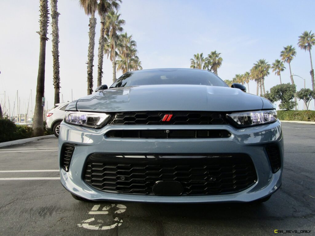 2025 Dodge Hornet R/T: A Crossover with Muscle Car DNA 3 2025 Dodge Hornet R/T