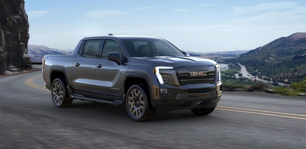 2025 GMC Sierra EV: Revolutionizing the Electric Truck Market 3 2025 GMC Sierra EV