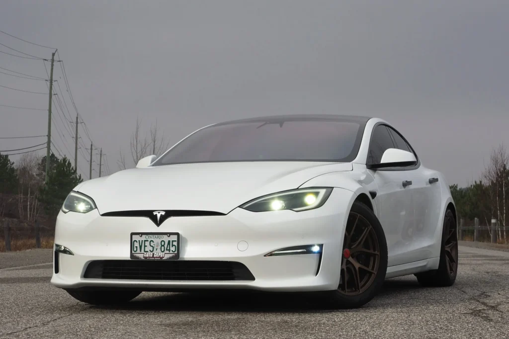 2025 Tesla Model S Interior Tour: Luxury and Innovation 1 Tesla Model S interior