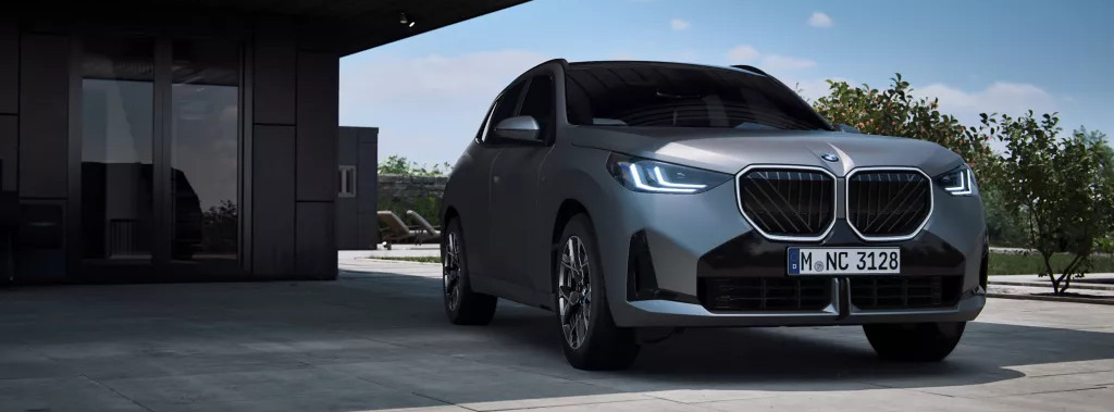2025 BMW X3 M50 Exploring: A Blend of Power and Luxury 2 BMW X3 M50 Exploring