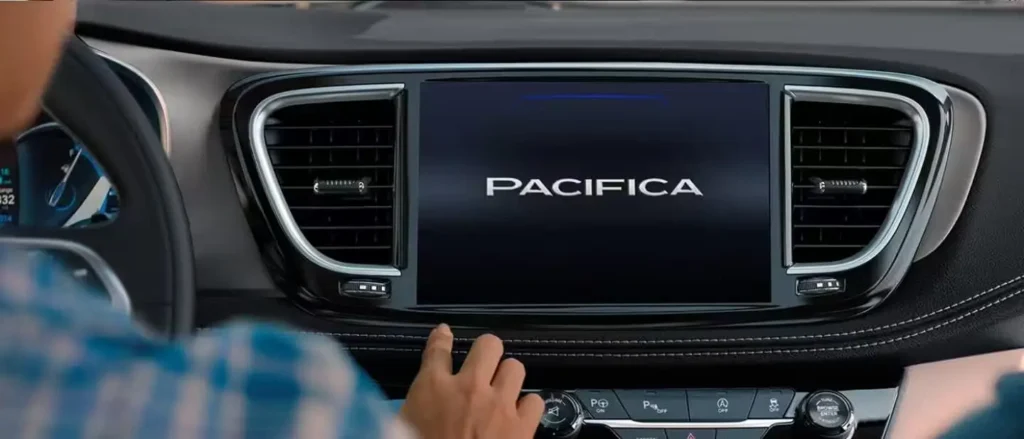 Chrysler Pacifica 2025: Your Ultimate Road Trip Companion 3 Chrysler Pacifica 2025