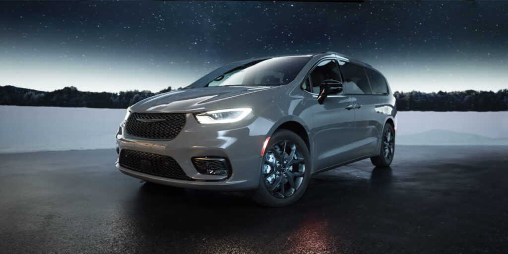 2Chrysler Pacifica Review