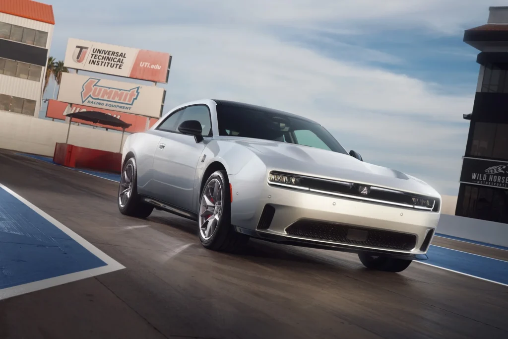 Dodge Charger Sustainability: Is an Eco-Friendly Muscle Car Possible? 3 Dodge Charger sustainability