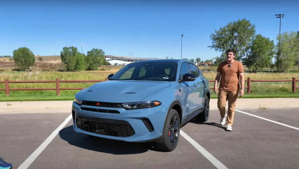 2025 Dodge Hornet Interior: A Blend of Comfort and Tech 3 Dodge Hornet interior