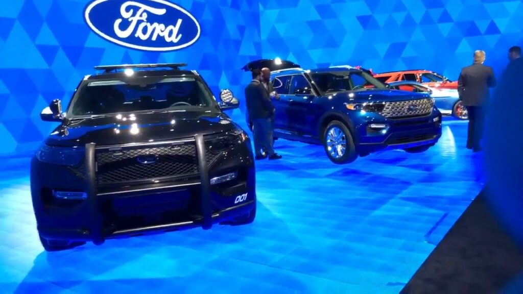 2025 Ford Explorer Off-Road Capabilities: Adventure Awaits 2 Ford Explorer off-road