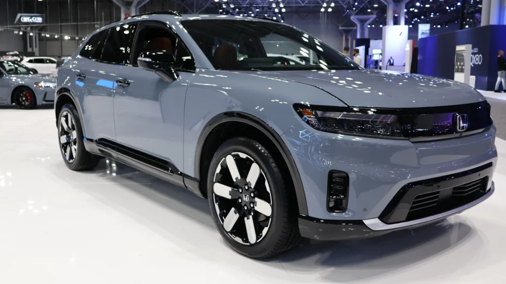 2025 Honda Prologue vs Competitors: Rivals in the EV Market 3 Honda Prologue vs competitors