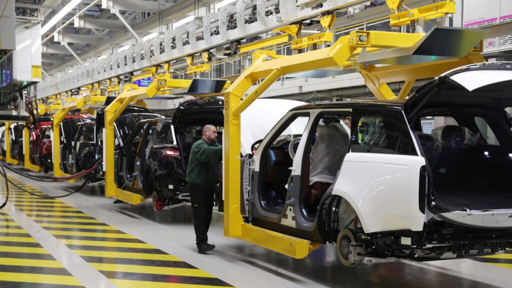 Jaguar Land Rover Electric Future: A High-Tech Transformation 1 Jaguar Land Rover