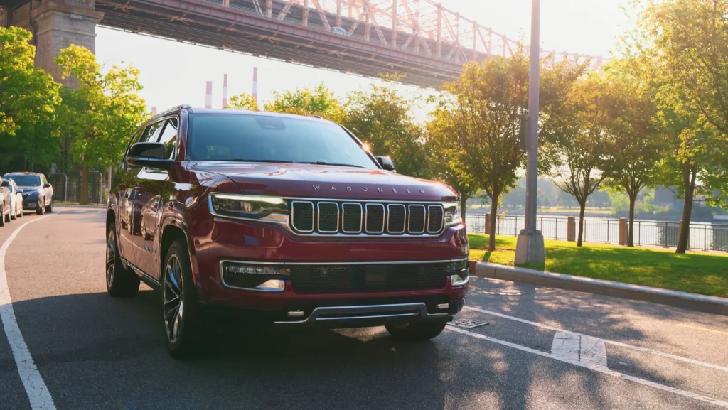 Jeep Wagoneer 2025: The Ultimate Full-Size SUV Experience 1 Jeep Wagoneer 2025