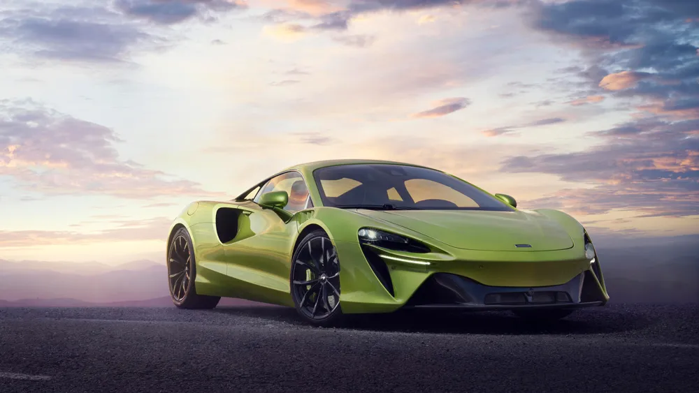 2025 McLaren Artura Eco-Friendly Performance: The Hybrid Legacy 2 McLaren Artura eco-friendly