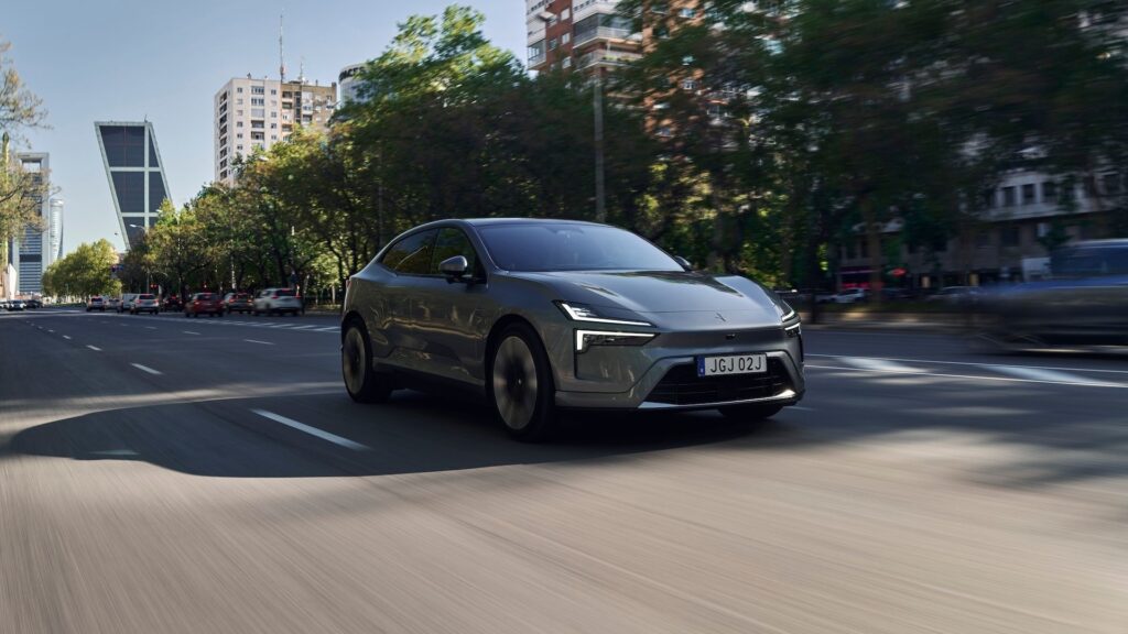 Polestar 4 Charging: About Battery Life and Charging Options 2025 3 Polestar 4 charging