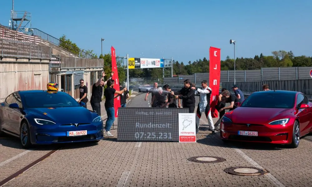 Tesla Model X Plaid: Pushing the Boundaries of Electric Performance 2 Tesla Model X Plaid
