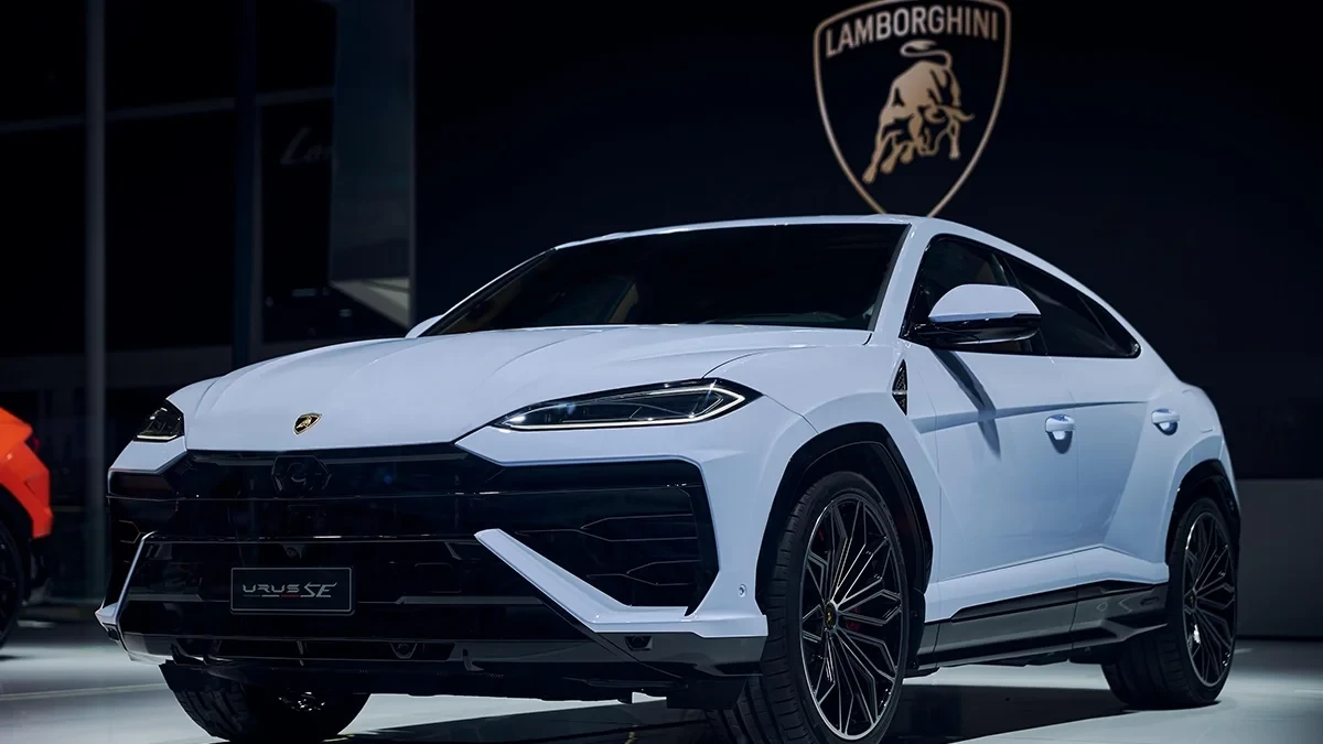 2025 Lamborghini Urus