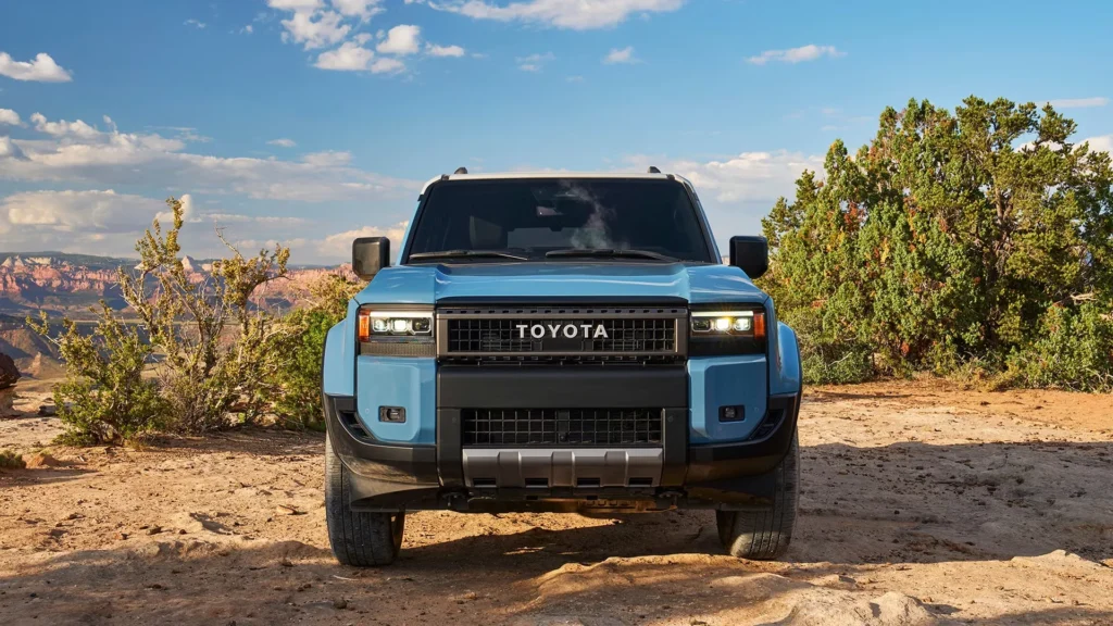 2025 Toyota Land Cruiser Interior: Features and Technology 3 Toyota Land Cruiser interior